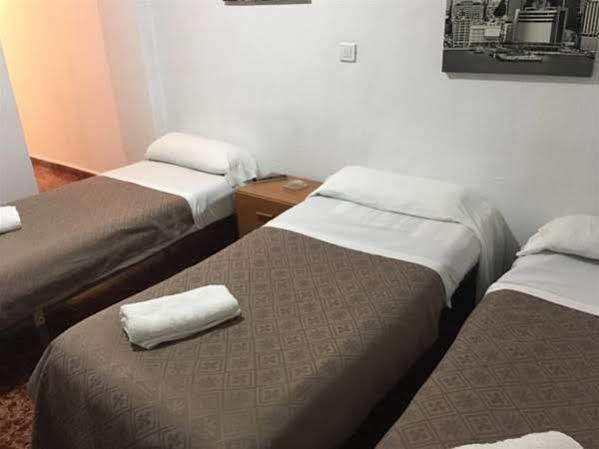 Pension La Ferroviaria - Sin Ascensor Сарагоса Экстерьер фото